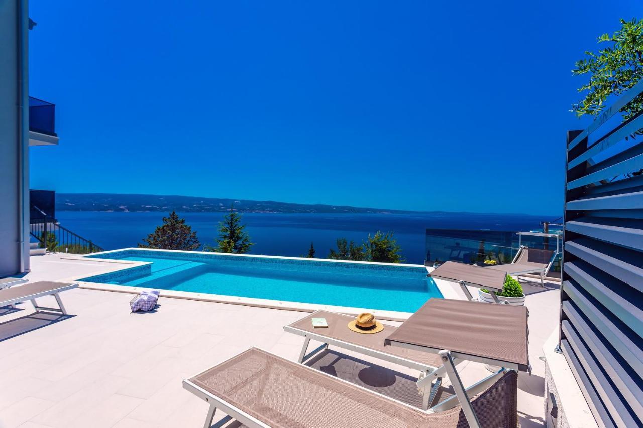 Villa Belvedere With Heated Pool, Billiards, Media Room, Sea Views,10 Pax Omiš Zewnętrze zdjęcie